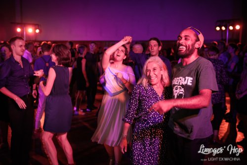 Limoges'Hop festival 2022

Partage libre avec le crédit et la citation (@lightexmachina) de l'auteur pour tout usage non promotionnel et non commercial.

© Alexandre - LIGHT EX MACHINA 2022, tous droits réservés.